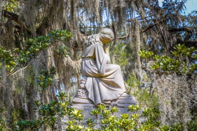 Cemetery Statuary Statue Bonaventure Cemetery Savannah Georgia Cemetery Statuary Statue Bonaventure Cemetery Savannah Georgia
